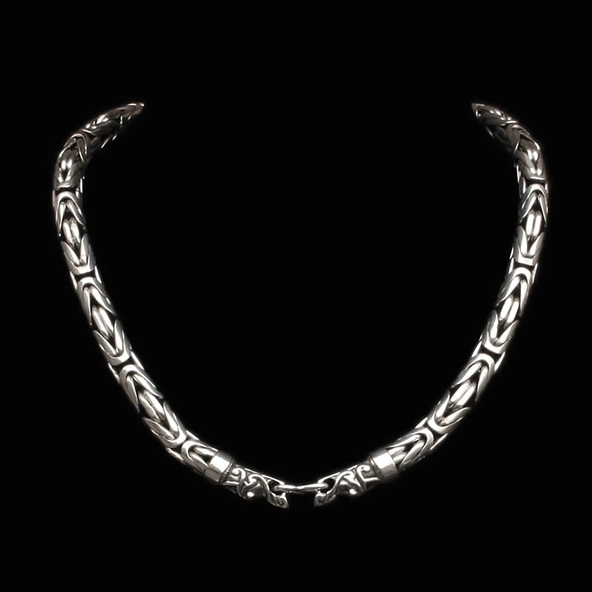 10mm Silver King Chain Necklace with Gotland Dragon Heads