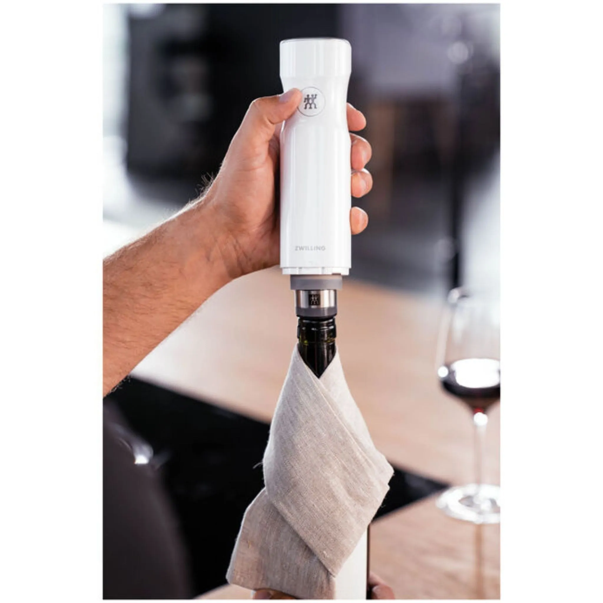 3 Pc. Vacuum Wine Sealer Set