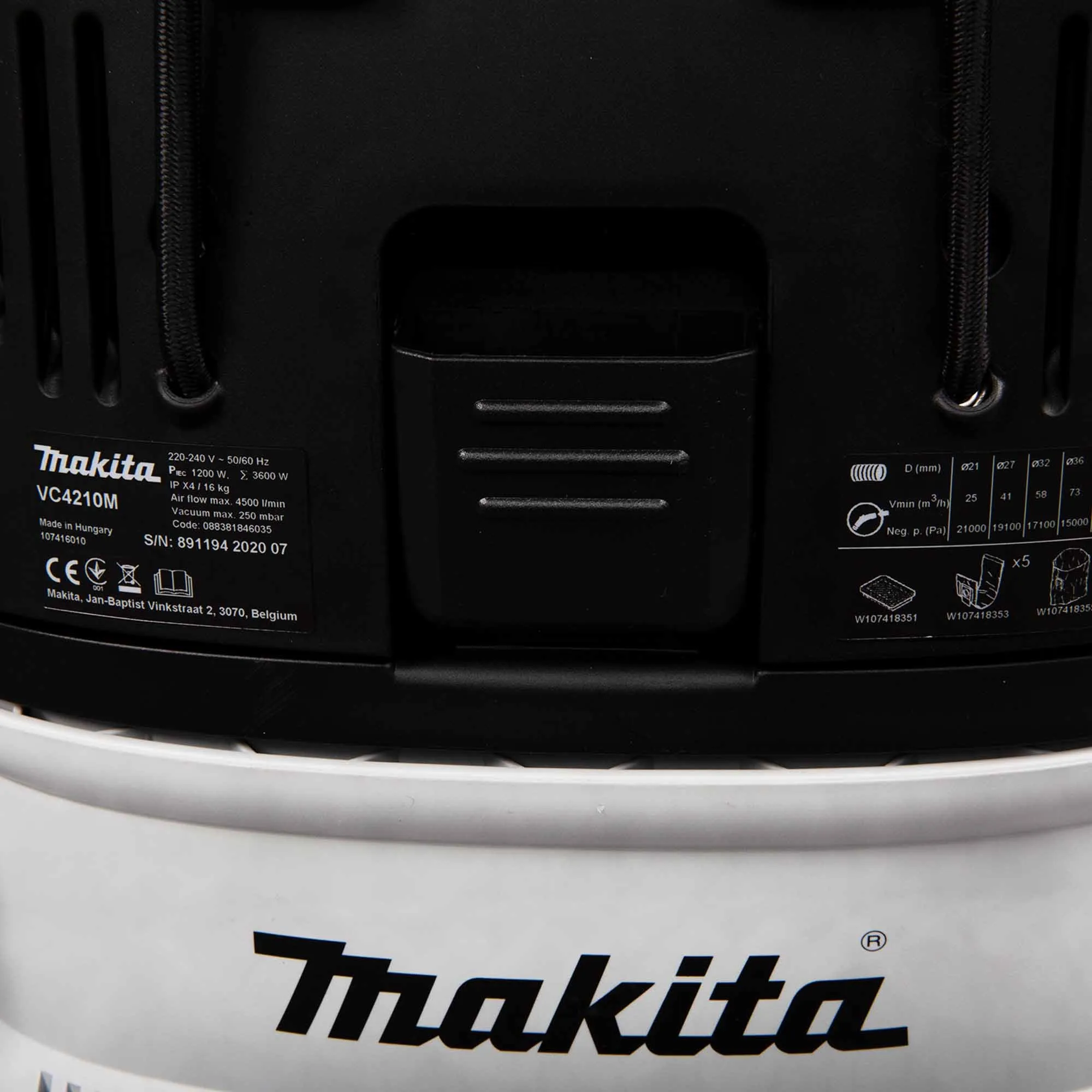 Vacuum Makita VC4210MX 1200W