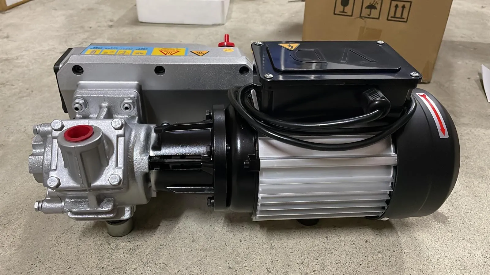 XD-020 Oil Lubricated 750w 240v 50hz Single-Stage Rotary Vacuum Pump | Model : VP-XP020